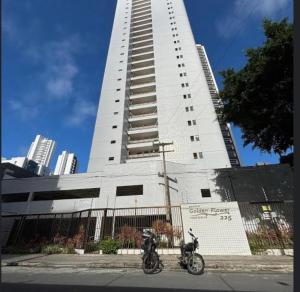 Apto de 1 qto mobiliado alto padrão - Boa Viagem