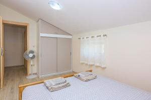 Apartments with parking space Srima - Vodice, Vodice - 23593