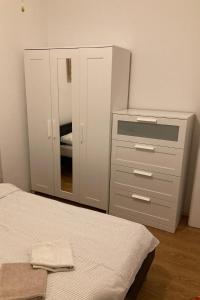 Apartments by the sea Hvar - 24926