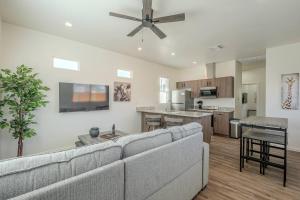 Modern Updated Central Bungalow