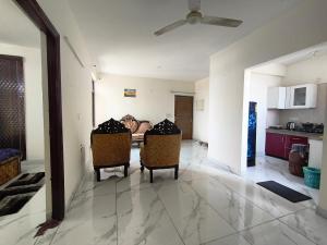 Savitry grees Home stay