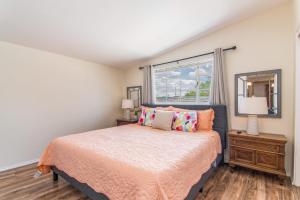 Full Triplex in Central Tucson EV charging