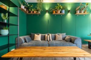 MUE Cubes - Capsule Hotel