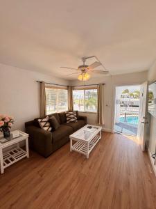 Coral Key Inn