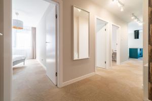 Przestronny apartament przy Bulwarach Wiślanych!