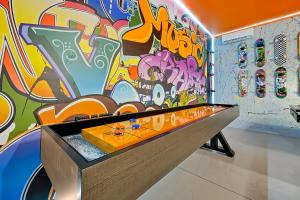 ChampionsGate 8BR Pool Game Room