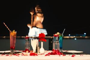 The Sky Imperial - Shahi Hotels & Resort