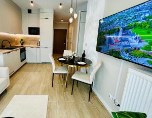 Apartament z balkonem blisko Jasnej Góry, podziemny parking gratis