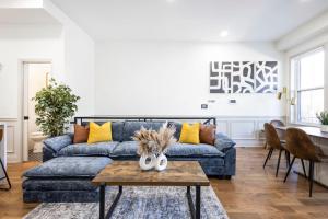 2BR w Balcony - Fairmount Park - 10 mins to DT