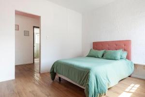 Roma Sur Apt Parking, 24-7 Security