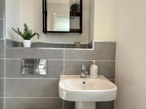 NEW Build Parking Wifi Contractors