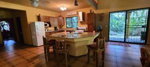 Beach Jungle House for 6 with AC