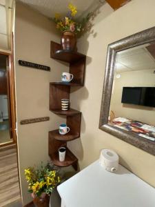 Coffee studio, walking distance to downtown