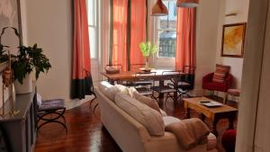 Home from Home Spacious Period Property Contactors and Groups Welcome