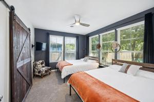 Stylish Historic Home Near Bishop Arts 5 min