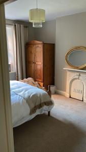 1 Bedroom Apartment with garden