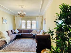 moroccan style apartment 10 min from the Marina and beach of Tangier