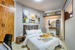 Stylish Apartment in Gueliz by Train & Majorelle