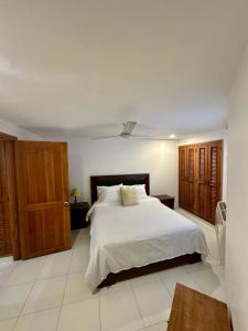 Santa marta primera linea de playa frente al mar