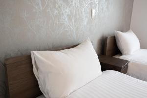 Free Car Parking コスモブラン Cosmos blanc CB1