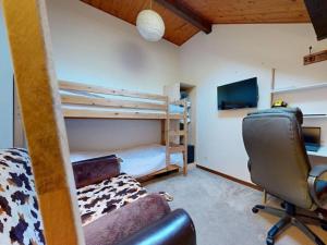 À Louer Duplex T3 à Saint-Jean-dAulps avec Balcon - FR-1-573-144