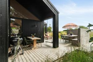 Personal And Inventive Family House In Rødvig