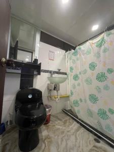 Nabusimake suites lady