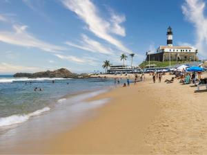 Apartamentos na BARRA com VISTA MAR, a 1 minuto da praia e do Circuito do Carnaval - SEAVIEW PRIVATE APARTMENTS