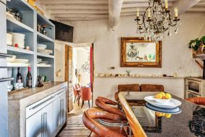 Tuscan Country House With Pool And Spa