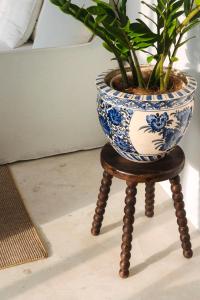 2BR Modern Art Villa Minimalist Elegant