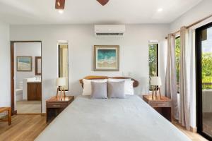 The Sky Deck Condo 2bed25bath