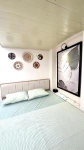 Hanoi An - 1walk to Hoan Kiem lake - Hanoi Center