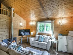 The Owls Nest - Uk50546