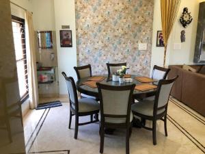 Cascade Villa Spacious 5BHK Luxury Villa