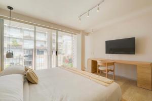 Capitalia Antara Polanco 504