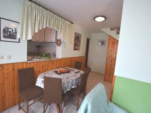 Holiday Home in Banjole near Adriatic Beach