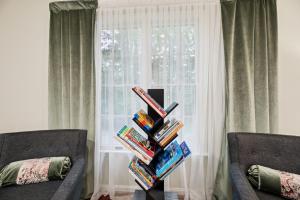 DC Luxury Retreat in Forest Spacious Full of Fun