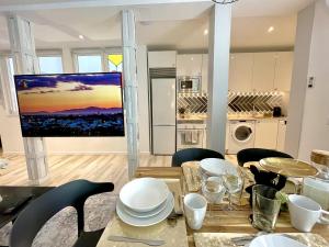 Waou PUERTA DE ALCALA es MIA - Corta Duración