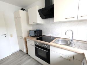 RheinNeckar Living - Neuhofen - Free WiFi and Parking