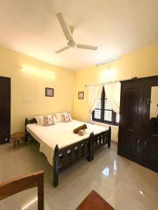 Tattwamasi Annex with Breakfast and Yoga
