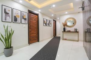 FabHotel Gold Inn Janakpuri