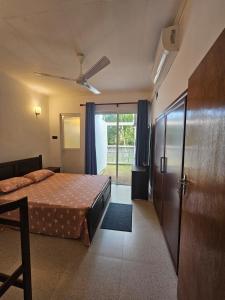 Lake Cottage Wadduwa