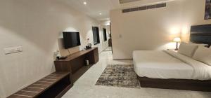 Blue horiizon valley retreat