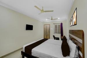 Hotel O Golden Paradise