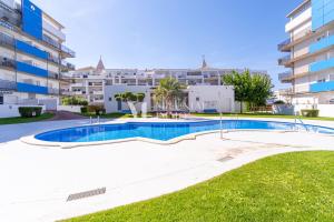 Milenial Immo BM Roses - Garden, Terrace, Pool & Canal Views