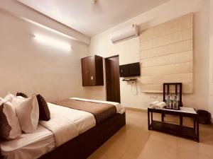 Majestic Heights Hotel