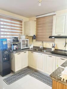 Marinas Transient House