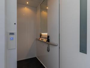 Lush apartment with water views