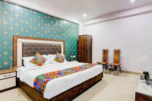 FabHotel Golden Stone