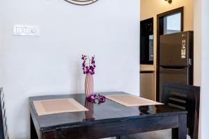 Candolim Pearl - Luxurious 1 BHK Apartment by SoCH Stays